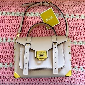 BRAND NEW Michael Kors Leather Pink MANHATTAN Purse with strap